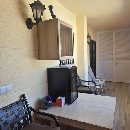 Newly Refurbished Luxury 3 Bed Duplex 公寓 丰希罗拉