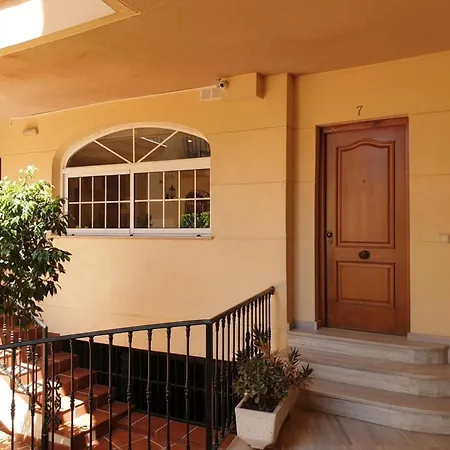 شقة Newly Refurbished Luxury 3 Bed Duplex